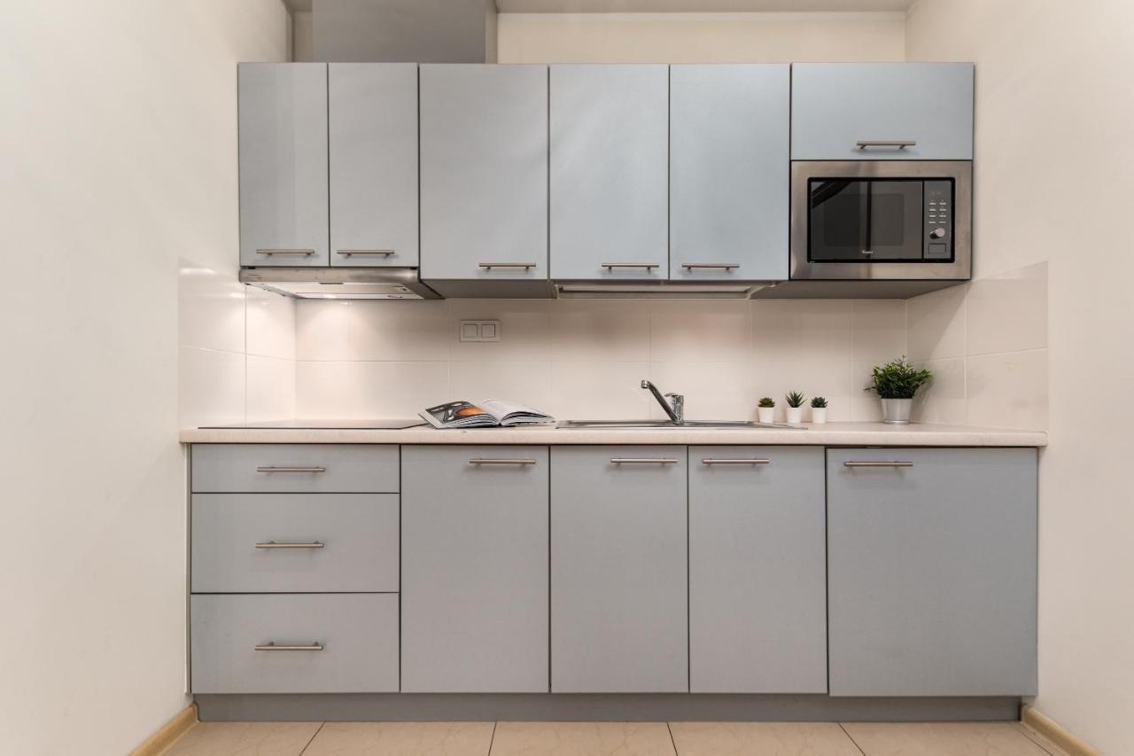 Al Krakowska 291A By Homeprime Варшава Екстериор снимка